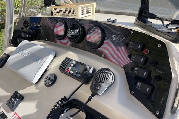 Dash panel replacement on a 2007 Scout 205 Sportfish with updated gauges and switch configuration