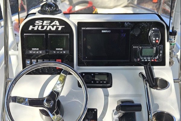 Custom dash panel upgrade on a Sea Hunt Triton 188 center console