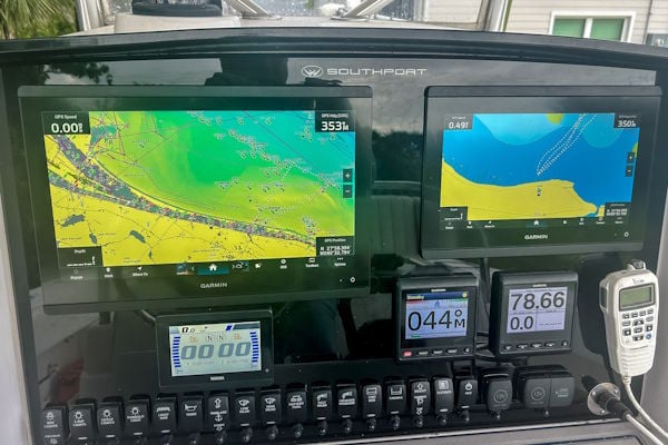 Southport dual MFD dash panel upgrade featuring twin Garmin displays and clean factory-style layout